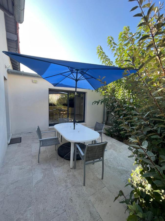 Petite Maison Pres Du Centre LʼIsle-sur-la-Sorgue Buitenkant foto